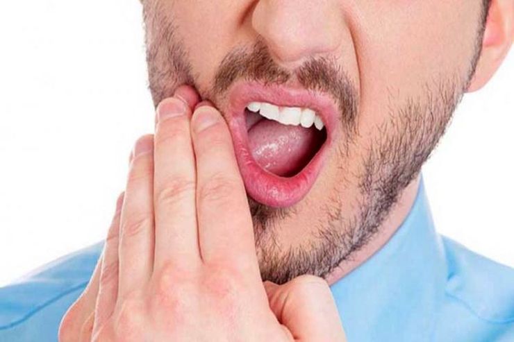 با این ۱۰ قرص درد دندان خود راتسکین دهید