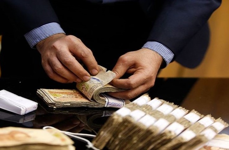 افزایش بدون پشتوانه حقوق بازنشستگان و کارمندان یعنی دست درازی به جیب ۸۵ میلیون ایرانی