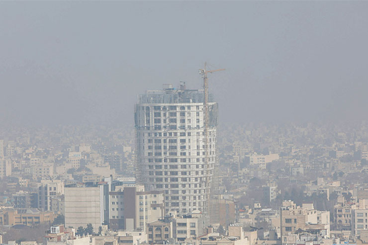 اصرار برای برگزاری کارگروه اضطرار آلودگی هوا در مشهد | مدارس ابتدایی تعطیل شدند