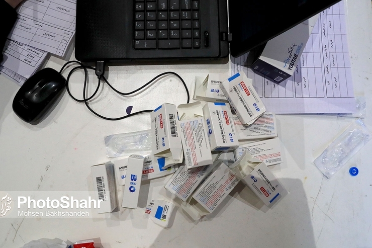 موجودی واکسن کرونا در مشهد + آدرس مراکز واکسیناسیون (سه‌شنبه ۱۶ فروردین ۱۴۰۱)