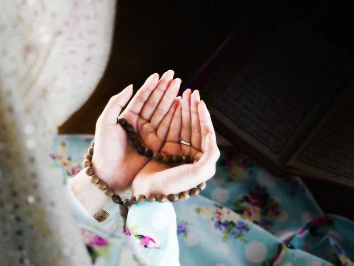 دعای روزانه ماه مبارک رمضان+ ترجمه