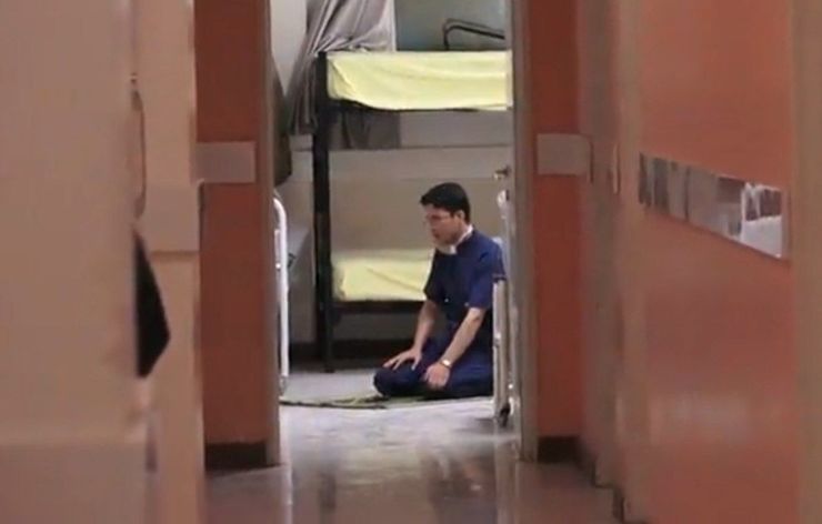 ویدئو | روایتی از لحظه های افطار پرستاران اورژانس بیمارستان قائم (عج)