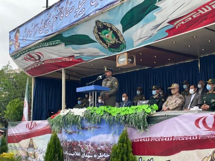 فرمانده قرارگاه منطقه‌ای نیروی زمینی ارتش در شمال شرق کشور: ۲۹ فروردین روز عید ارتشی است که متعلق به نظام و مردم است