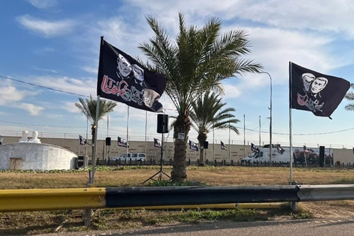 ویدئو | تجمع مردم عراق در فرودگاه بغداد در مراسم سالگرد شهید سلیمانی