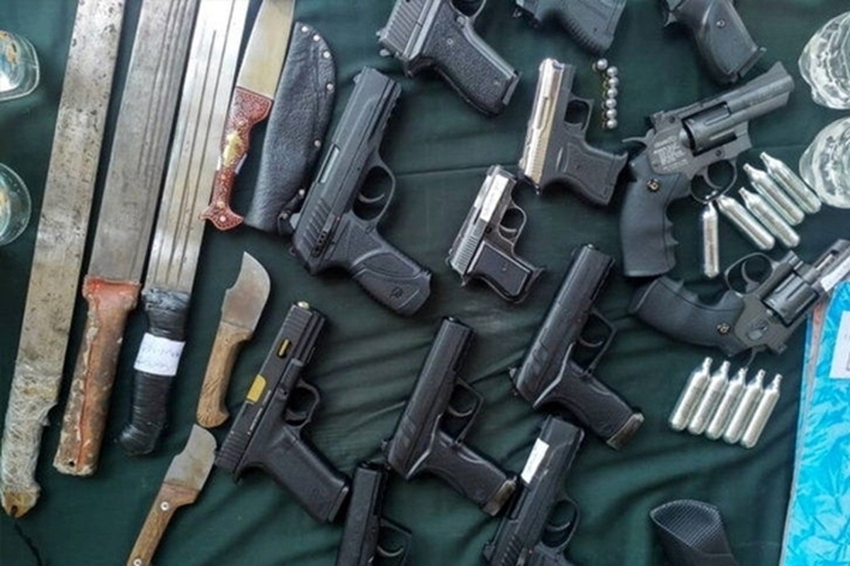 ۹۸ قبضه سلاح غیرمجاز در خوزستان کشف شد