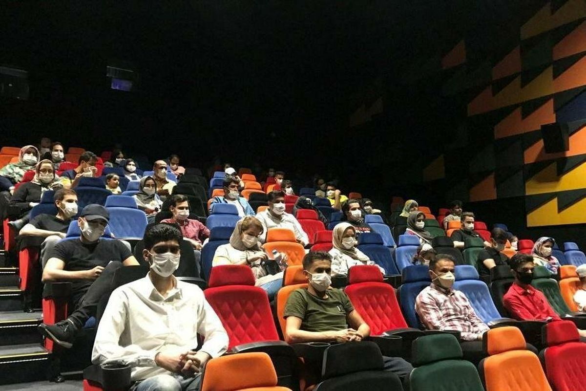 آخرین آمار فروش سینما‌های کشور از ابتدای سال تا پایان آذر ۱۴۰۱| چند نفر به تماشای فیلم‌ها نشستند؟