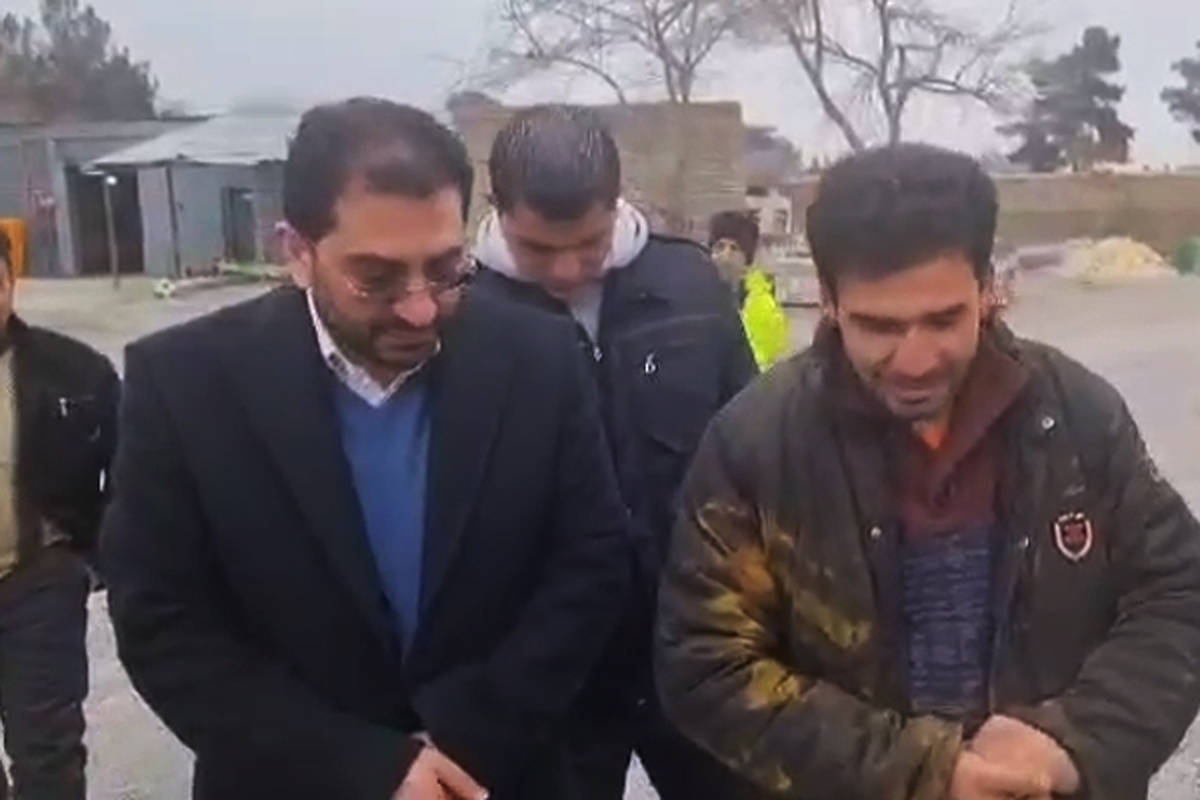 ویدئو | گفت‌وگوی جالب پارکبان مشهدی با شهردار مشهد مقدس
