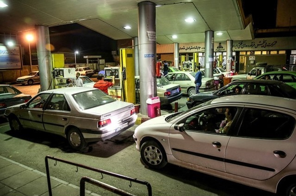 علت شلوغی پمپ‌ بنزین‌ها در مشهد چیست؟ + جزئیات