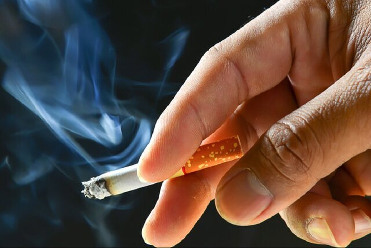 سالانه ۶ هزار ایرانی با دود دخانیات جان خود را از دست می‌دهند