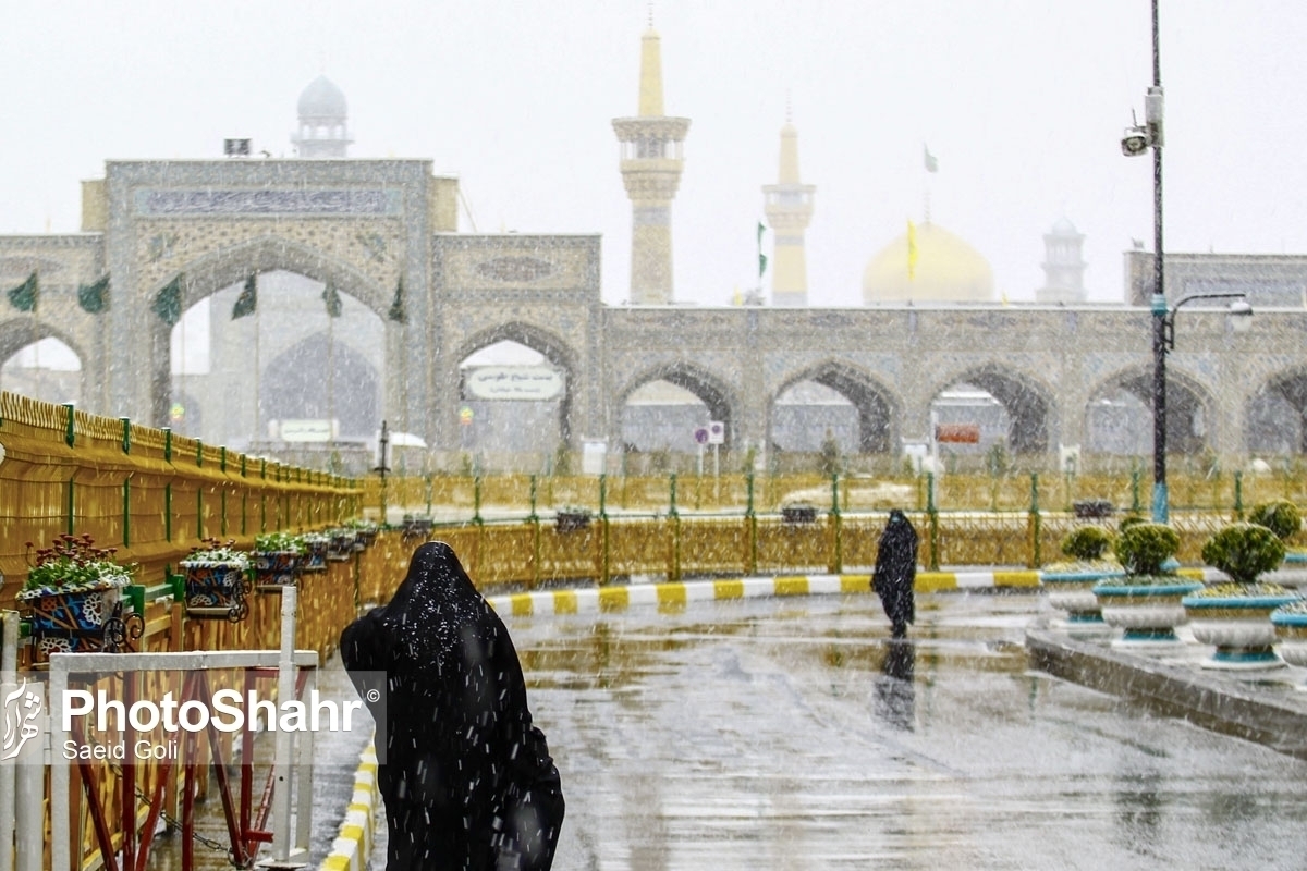 بارش باران و برف در خراسان رضوی | آلودگی هوای مشهد (۸ دی‌ماه ١۴٠١)