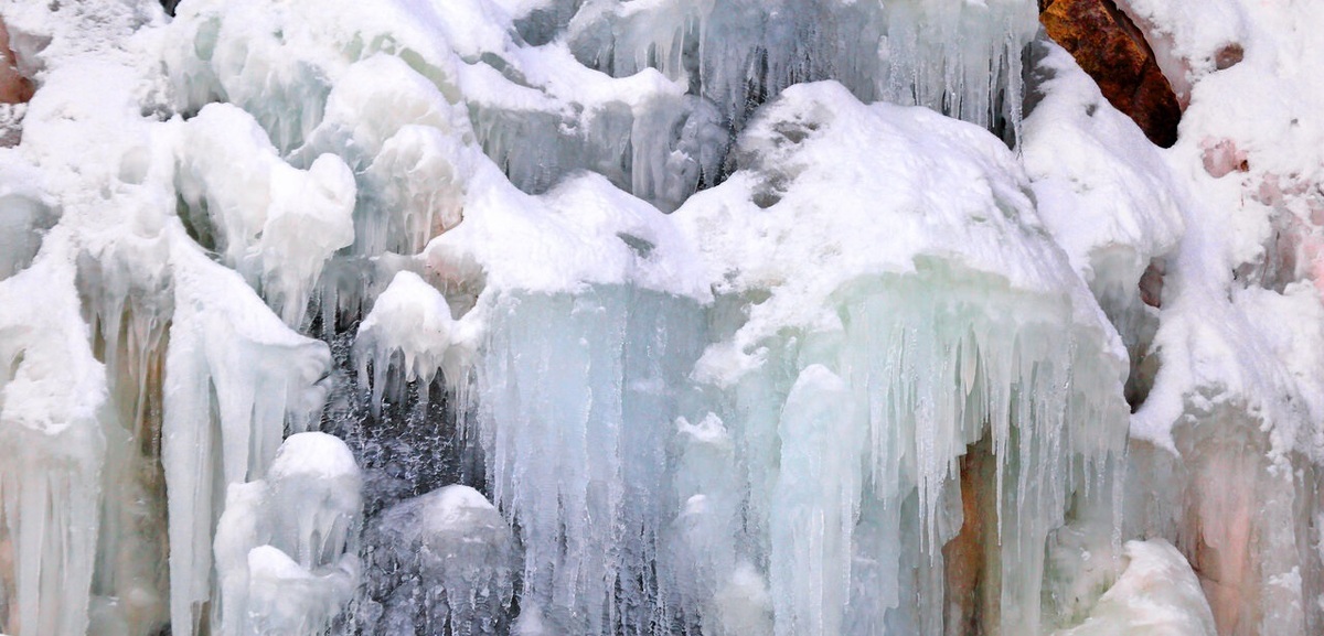 ویدئو| آبشار یخ زده در خلخال