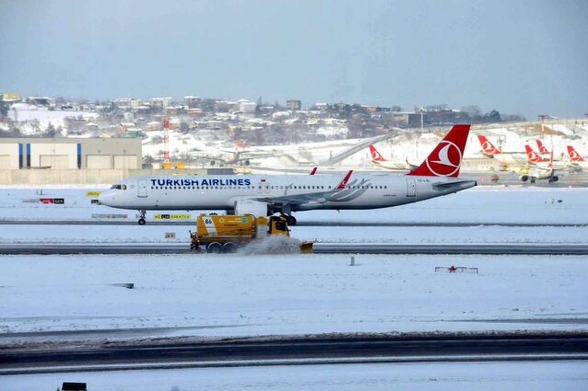 برف و یخبندان صدها پرواز را در استانبول لغو کرد