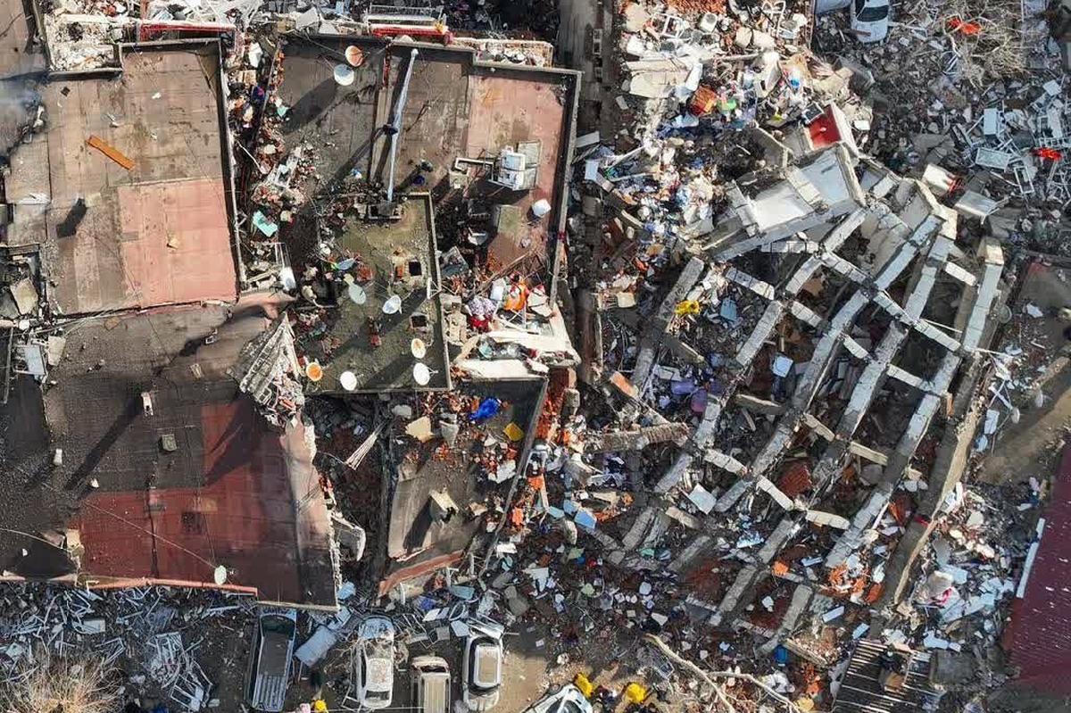 زلزله از بالا | جان باختگان زلزله ترکیه به ۷۱۰۸ نفر رسید + عکس