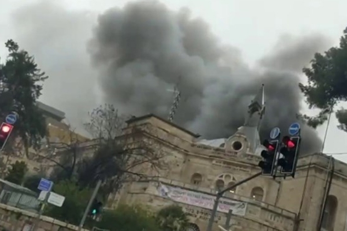 یک کارخانه در قدس اشغالی آتش گرفت + فیلم