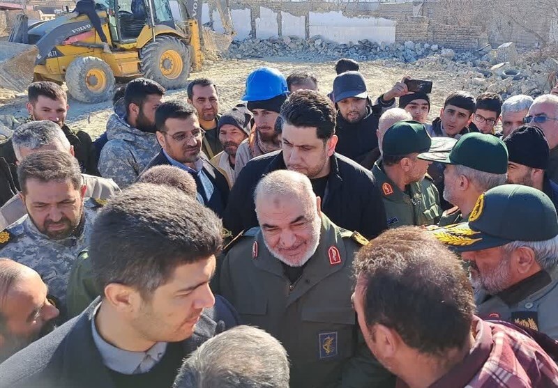 جزئیات سفر دوباره فرمانده کل سپاه به خوی| سرلشکر سلامی: با تمام توان در بازسازی مناطق زلزله‌زده کنار مردم هستیم