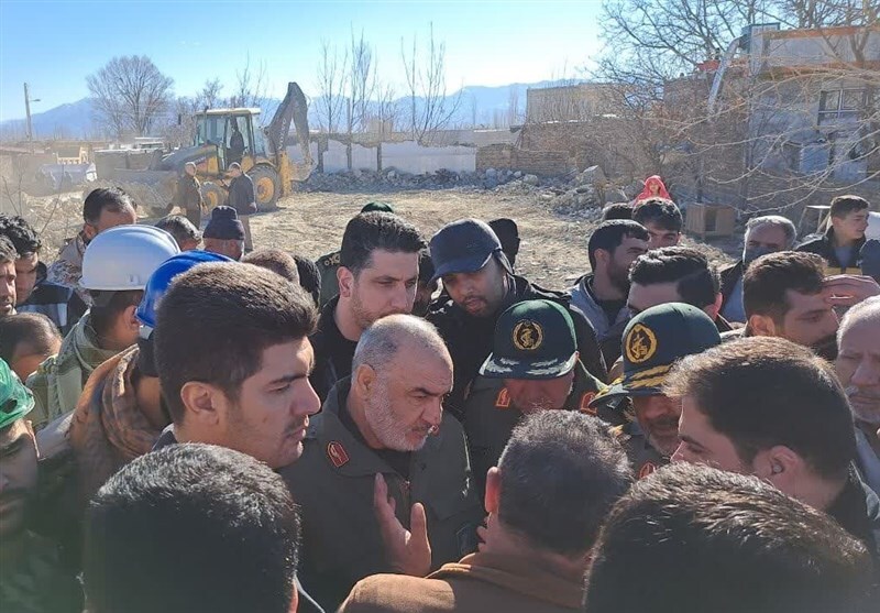 جزئیات سفر دوباره فرمانده کل سپاه به خوی| سرلشکر سلامی: با تمام توان در بازسازی مناطق زلزله‌زده کنار مردم هستیم