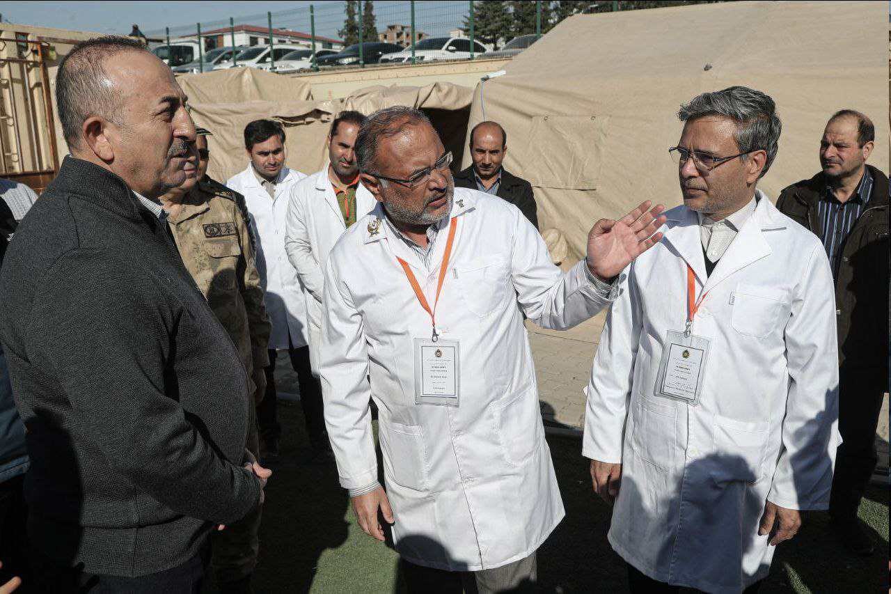 تقدیر وزیر خارجه ترکیه از امدادرسانی ارتش ایران به زلزله‌زدگان+ فیلم و عکس