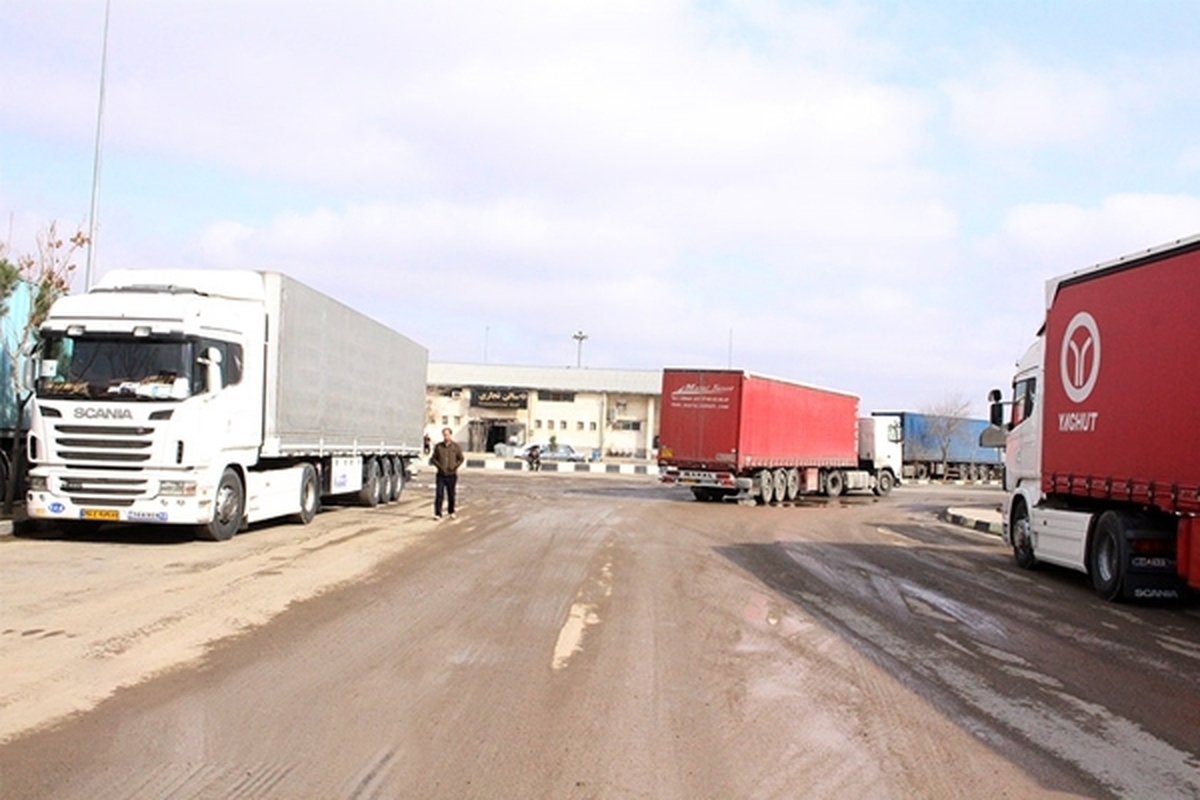 ثبت تردد ۱۴۵ هزار ناوگان و حمل ۲ میلیون تن کالا از پایانه‌های مرزی با کشور ترکمنستان