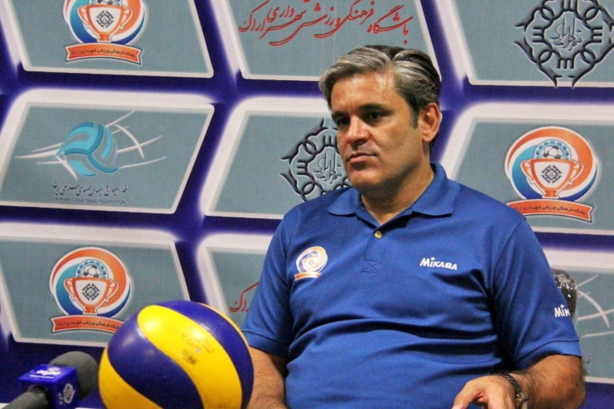 مربی فولاد سیرجان: مشهد یکی از قطب‌های والیبال کشور است