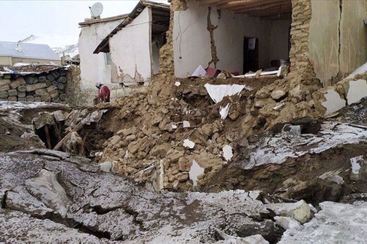 تخریب ۴ مدرسه خوی بر اثر زلزله (۹ بهمن ماه ۱۴۰۱)