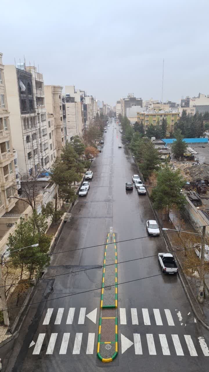 ویدئو| تصاویر و فیلم هایی از بارش باران در مشهد (۲۰ اسفند ۱۴۰۱)