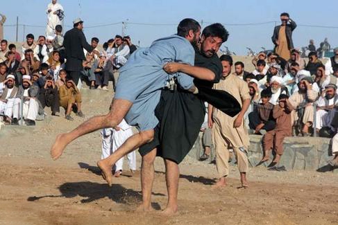 بازی‌های سنتی مردم افغانستان در روزهای نوروز + عکس