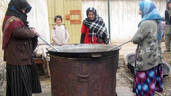 شیرینی‌ها و غذاهای مردم افغانستان در روزهای نوروز + عکس