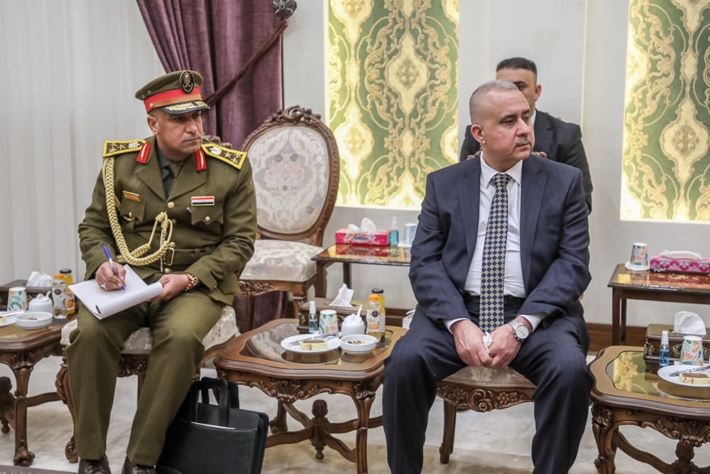 دیدار وزیر دفاع عراق با فرمانده کل سپاه| سرلشکر سلامی: آمریکایی‌ها هر کجا باشند ناامنی هم هست+ عکس و جزئیات