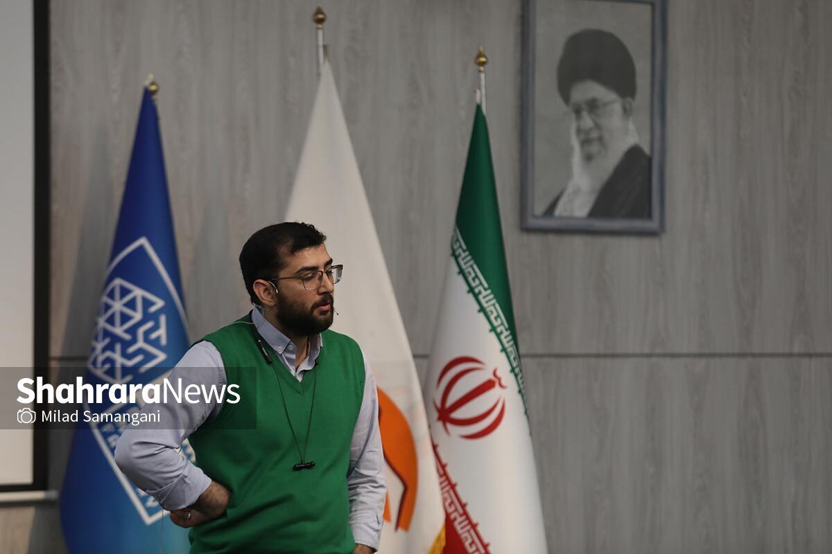 گزارشی از رویداد رسانه‌ای «رج» در مشهد |  رج به رج برای بافت رسانه محلی