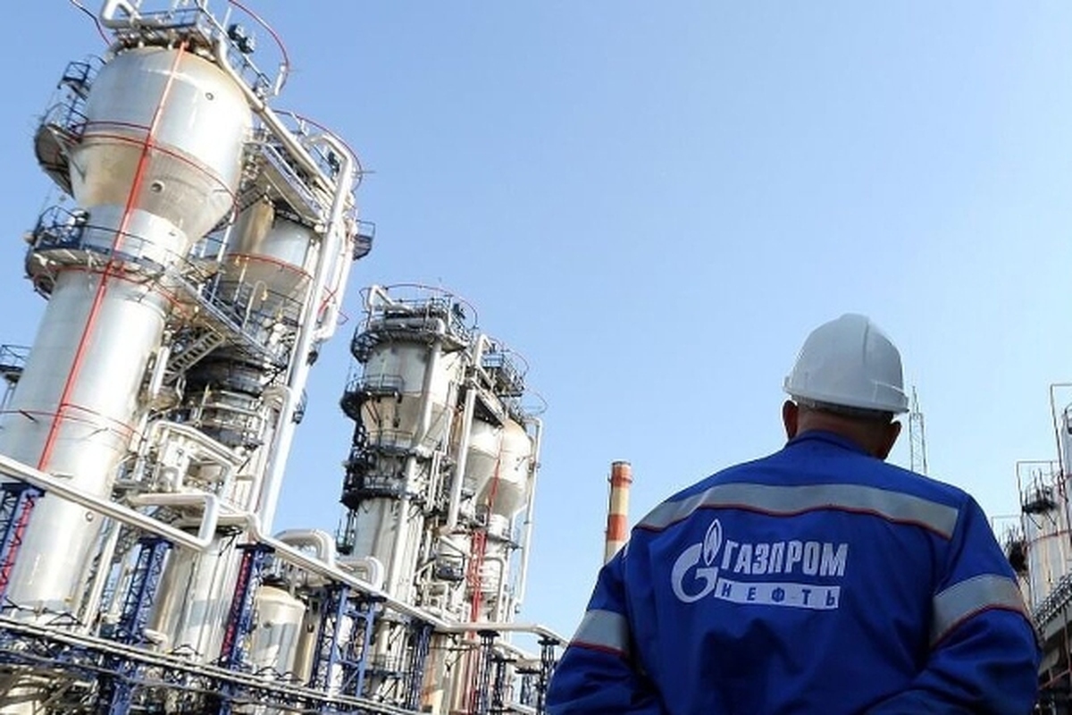 رئیس گازپروم روسیه در راه تهران