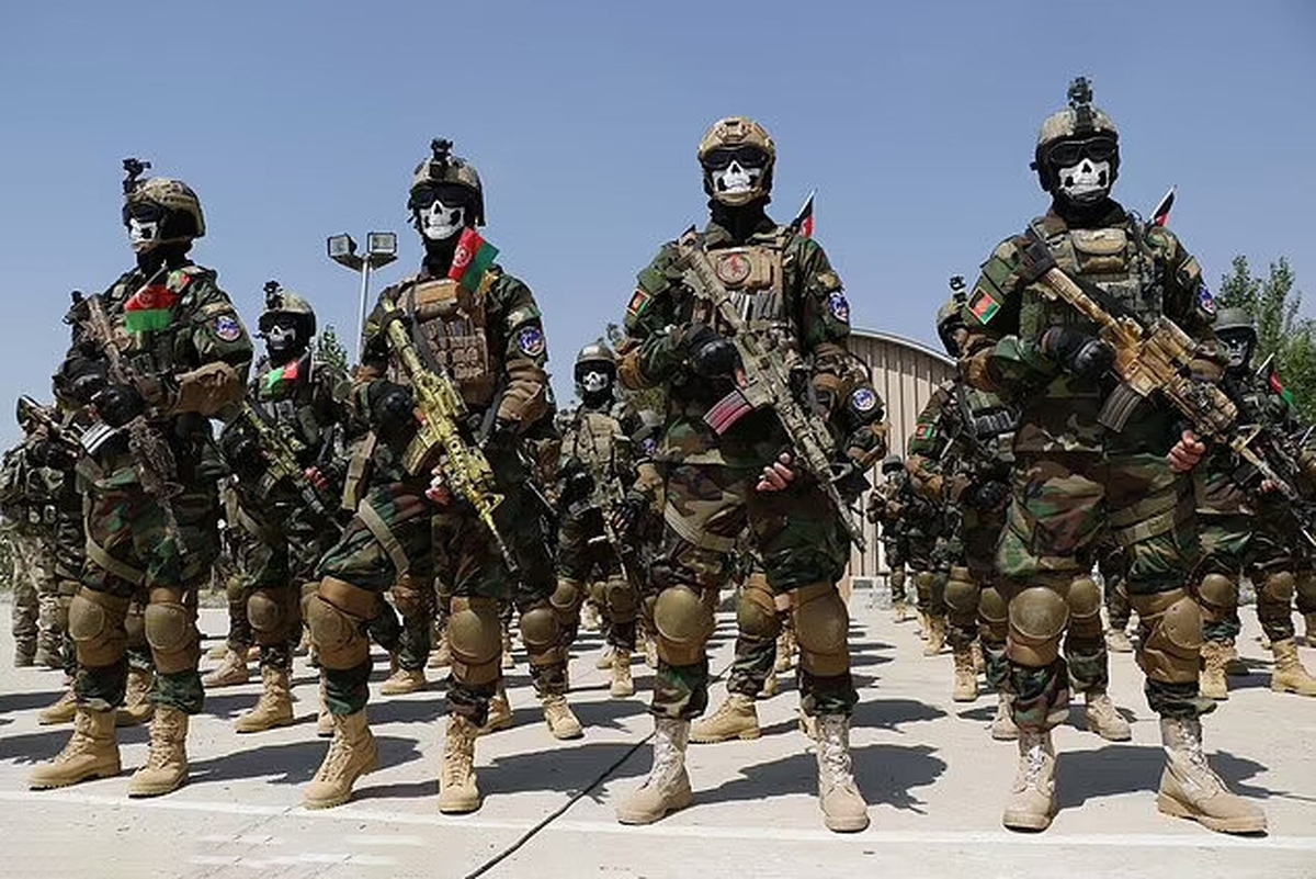 وابستگی به آمریکا و تعیینات قومی اشرف غنی مهمترین دلایل فروپاشی ارتش افغانستان