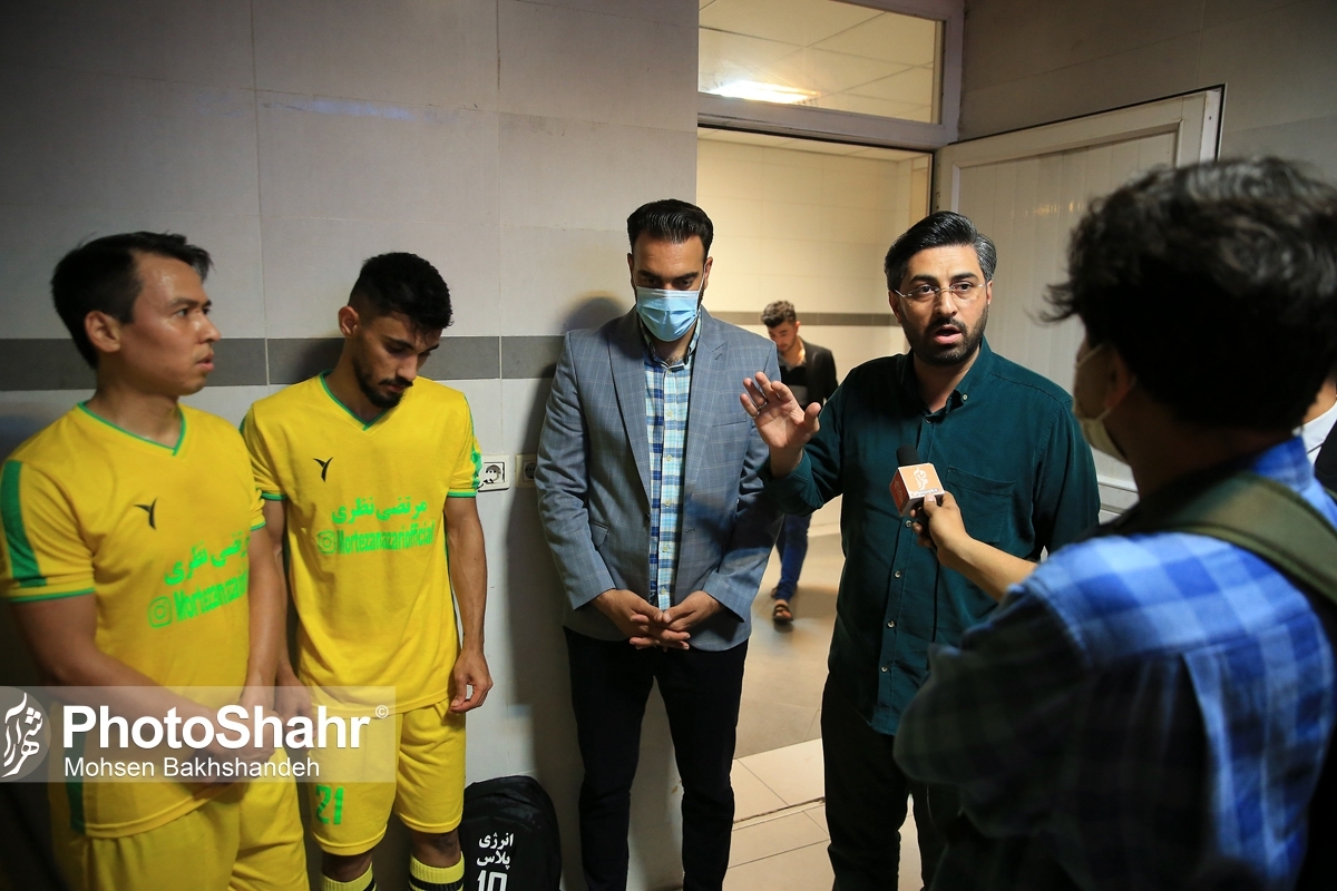 تیم فوتسال مهاجران افغانستانی قهرمان جام رمضان مشهد شد