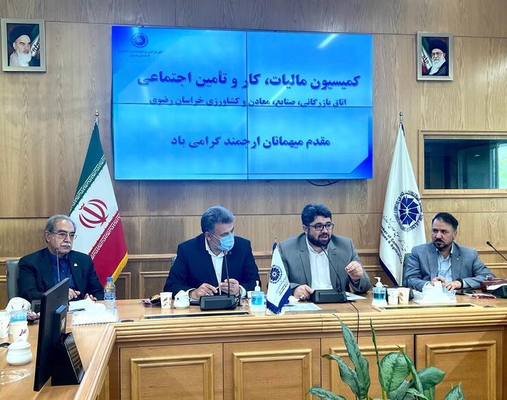 تعیین تکلیف بیمارستان نیمه‌کاره تأمین اجتماعی در مشهد، خواسته تشکل‌های کارگری