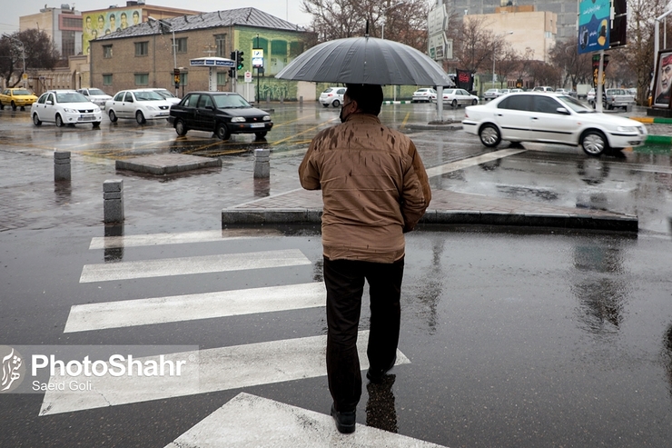 حل وفصل آب گرفتگی‌های مشهد با حضور به هنگام نیرو‌های خدمات شهری