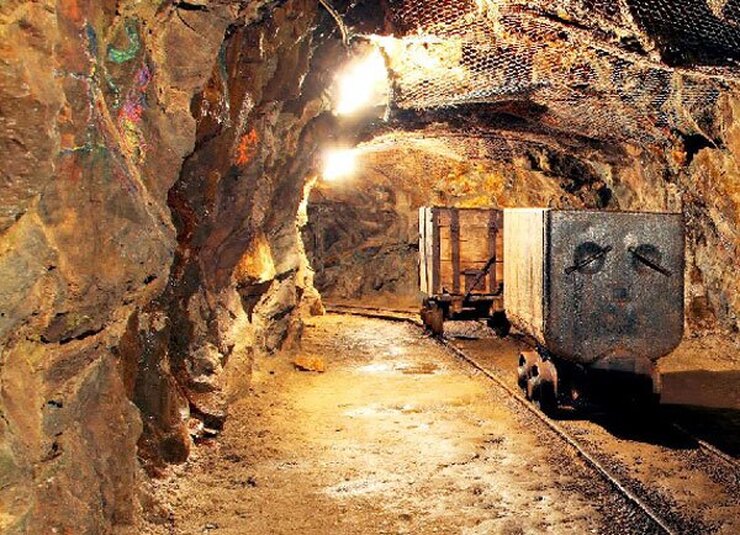 چالشی جدید برای معدنکاران| افزایش هزینه‌ها با حذف معافیت گمرکی ماشین آلات معدنی