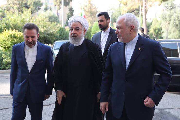 پاسخ واعظی به «بازنشستگی سیاسی» حسن روحانی | ماجرای استعفای اعتراضی ظریف و انتشار فایل صوتی چه بود؟