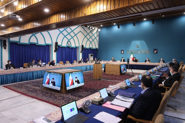 پیشنهاد نماینده مردم تهران به کابینه رئیسی| ۲ یا ۳ وزیر دیگر استعفا دهند تا انرژی دولت و مجلس صرف مسائل اساسی مردم شود