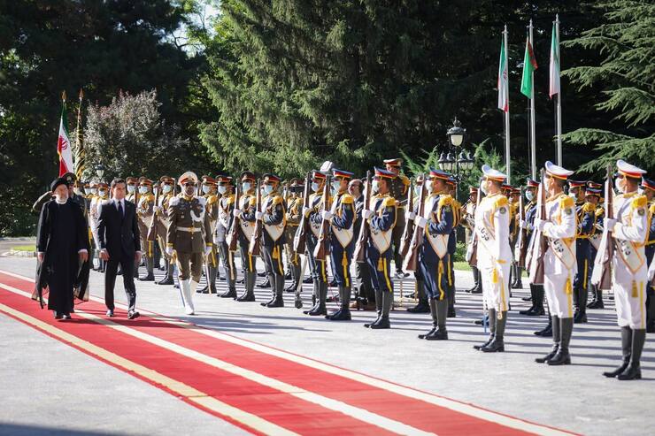 استقبال رسمی آیت‌الله رئیسی از رئیس‌جمهور ترکمنستان