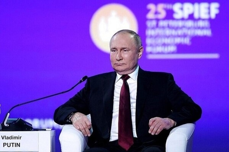 پوتین: حق هر کشوری پیوستن به اتحادیه‌های اقتصادی است | مخالفتی با پیوستن اوکراین به اتحادیه اروپا ندارم