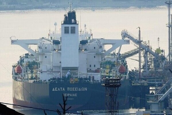 واکنش یونان و آمریکا به توقیف نفتکش‌های یونانی در خلیج فارس + تصاویر