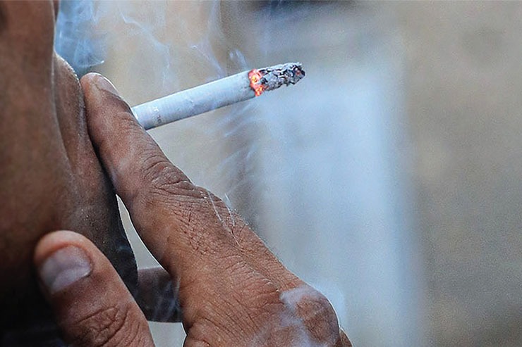 گزارشی از وضعیت مصرف دخانیات در میان جوانان | دود کردن جوانی