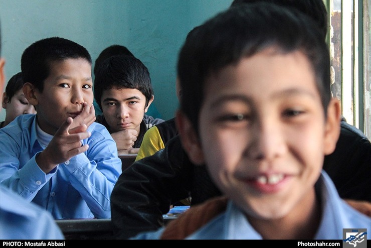 ۱۸۰هزار کودک افغانستانی بدون مدرک در مدارس ایران تحصیل می‌کنند