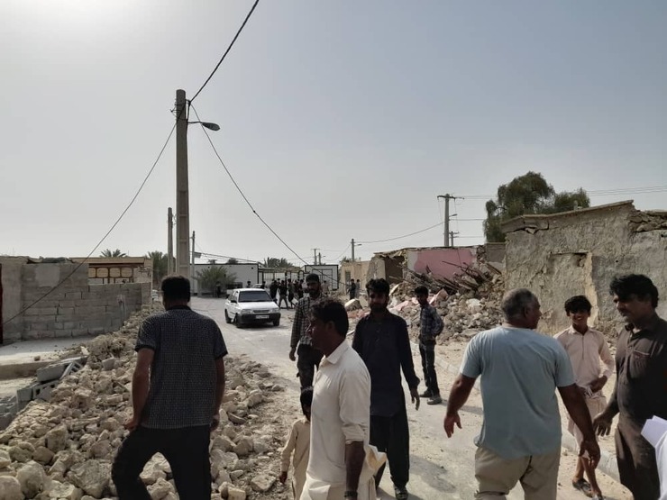 وزیر کشور: بازسازی مناطق زلزله‌زده هرمزگان به‌زودی آغاز می‌شود