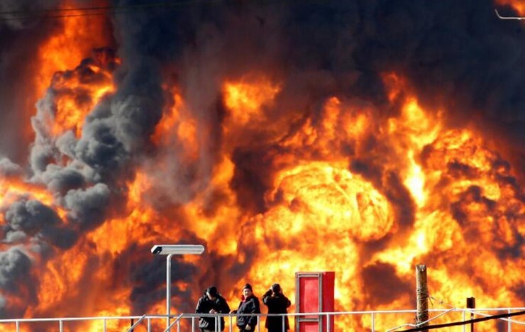 ویدئو| آتش‌سوزی و انفجار در پالایشگاه چین