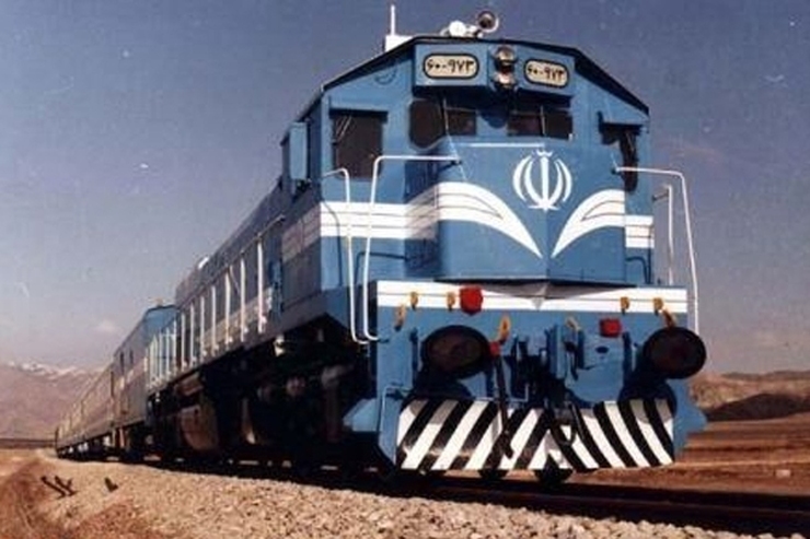 قطار مسافری یزد - مشهد همه روزه شد