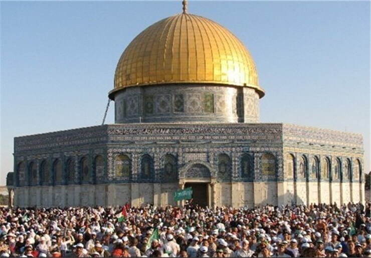سیلی محکم فلسطینی‌ها به اشغالگران| نماز عید قربان در مسجدالاقصی با حضور ۱۵۰ هزار نفر برگزار شد