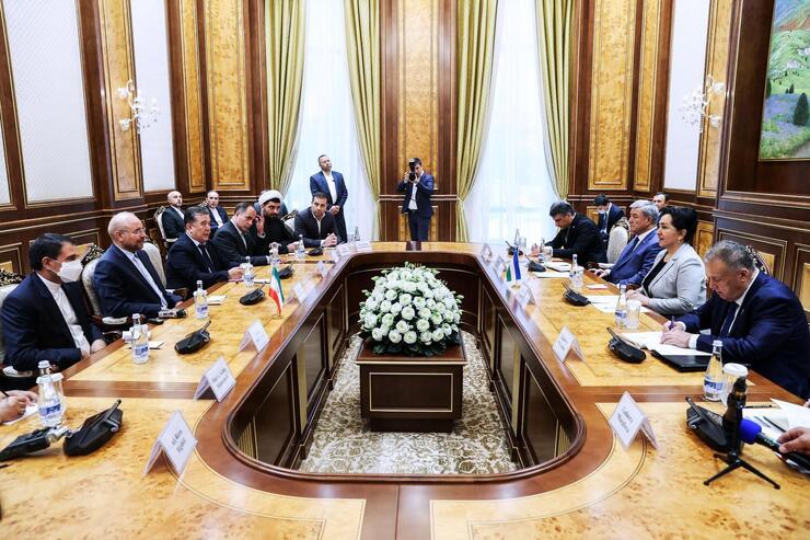قالیباف در دیدار با رئیس مجلس سنای ازبکستان: تسهیل صدور روادید برای رانندگان، تجار و گردشگران در اولویت قرار گیرد
