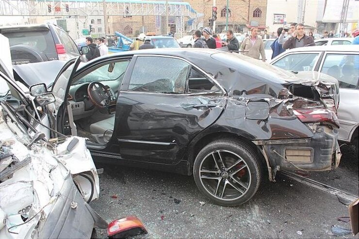 ویدئو| تصادف خودرو بنز در تهران از نمایی دیگر