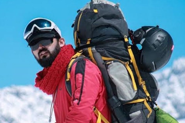 کوهنورد مشهور افغانستانی در راه صعود به دومین قله جهان جان باخت