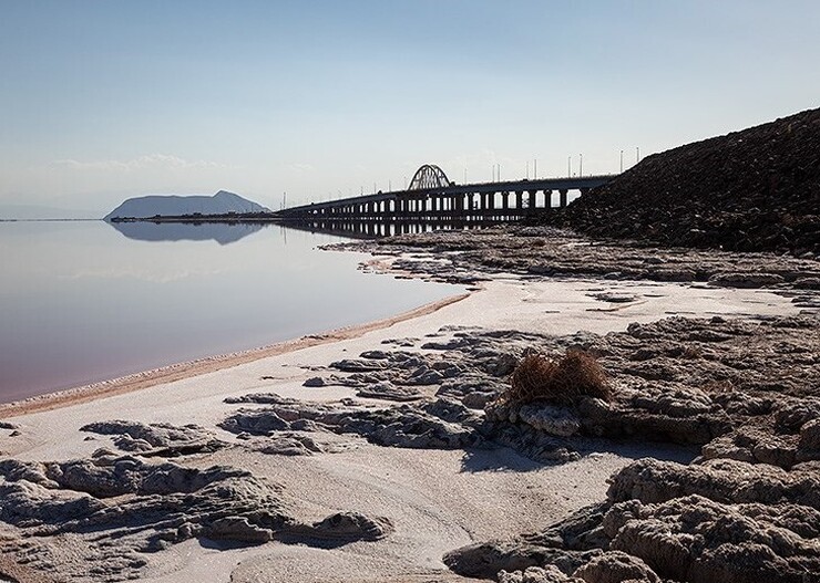 ترمیم تونل انتقال آب به دریاچه ارومیه آغاز شد